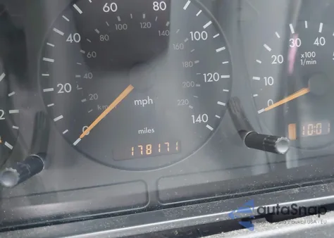 2000 Mercedes-Benz Ml 320 из США, поврежденный, VIN 4JGAB54E1YA216524